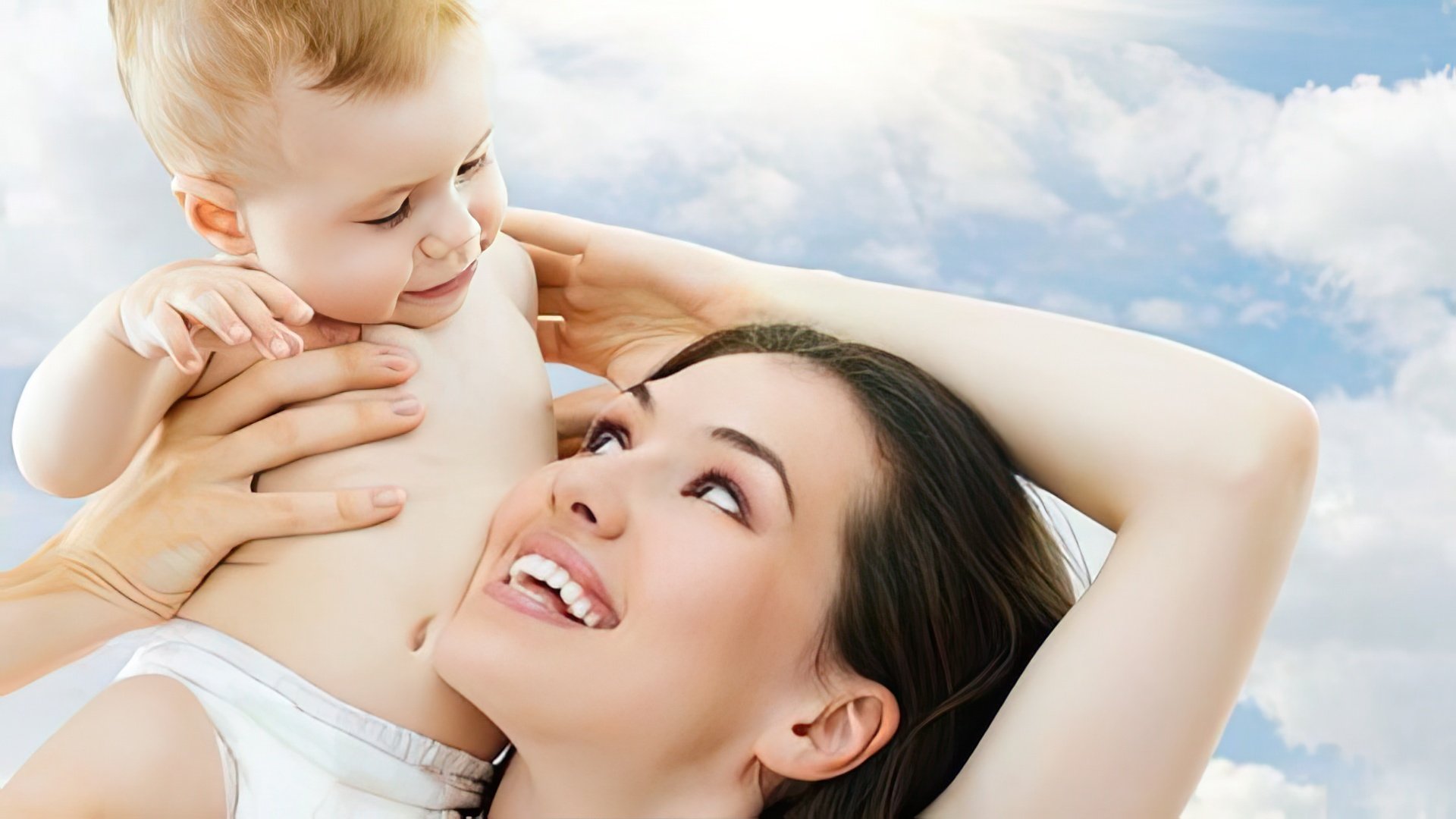 Una mujer Géminis se desvive por sus hijos