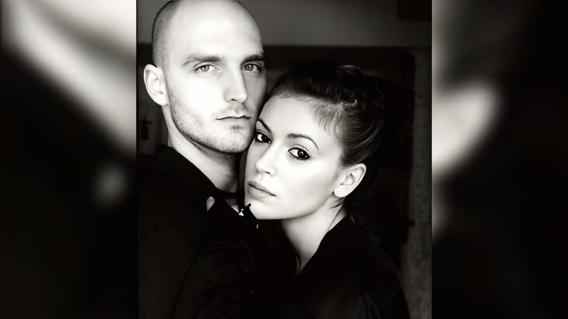 Alyssa Milano y su primer esposo Cinjun Tate