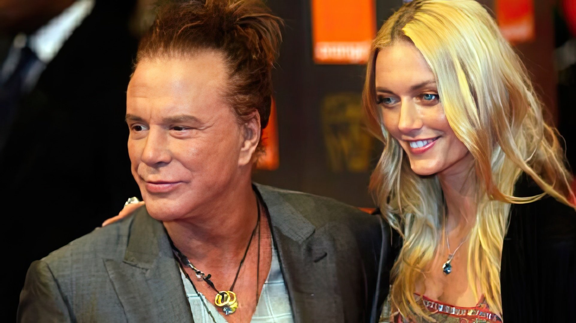 Mickey Rourke y Elena Kuletskaia