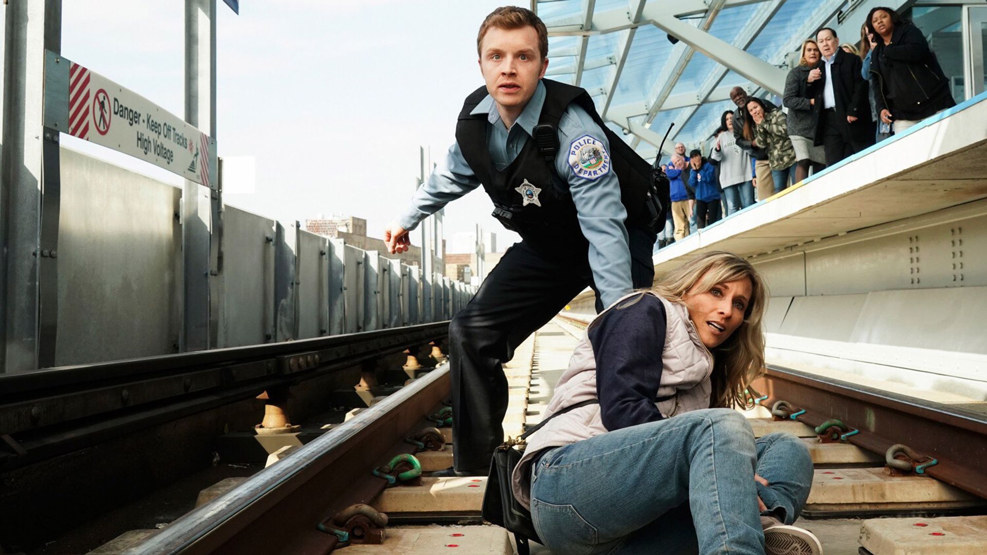 Noel Fisher en The Red Line