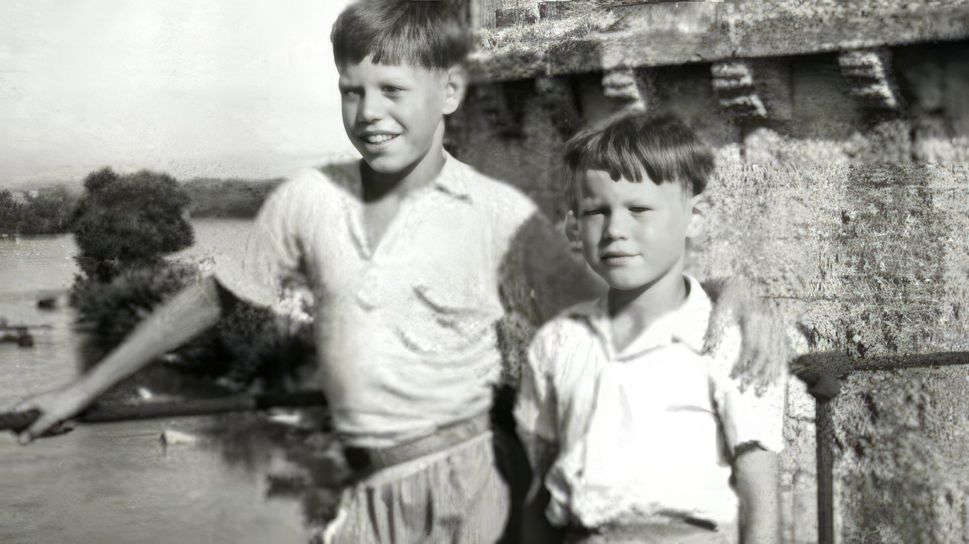 Mick Jagger y su hermano menor Chris