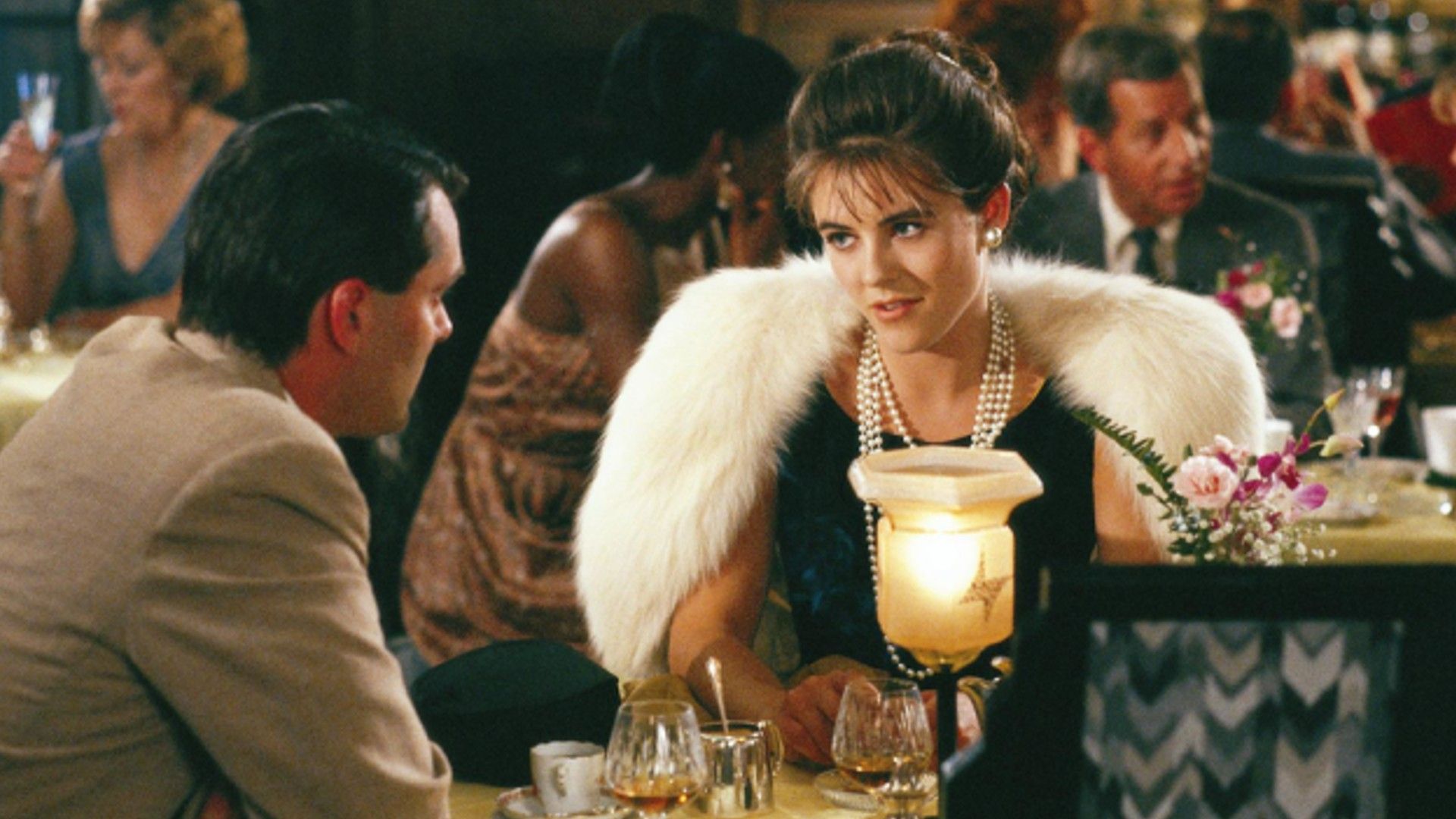 Elizabeth Hurley en 'Rowing with the Wind'