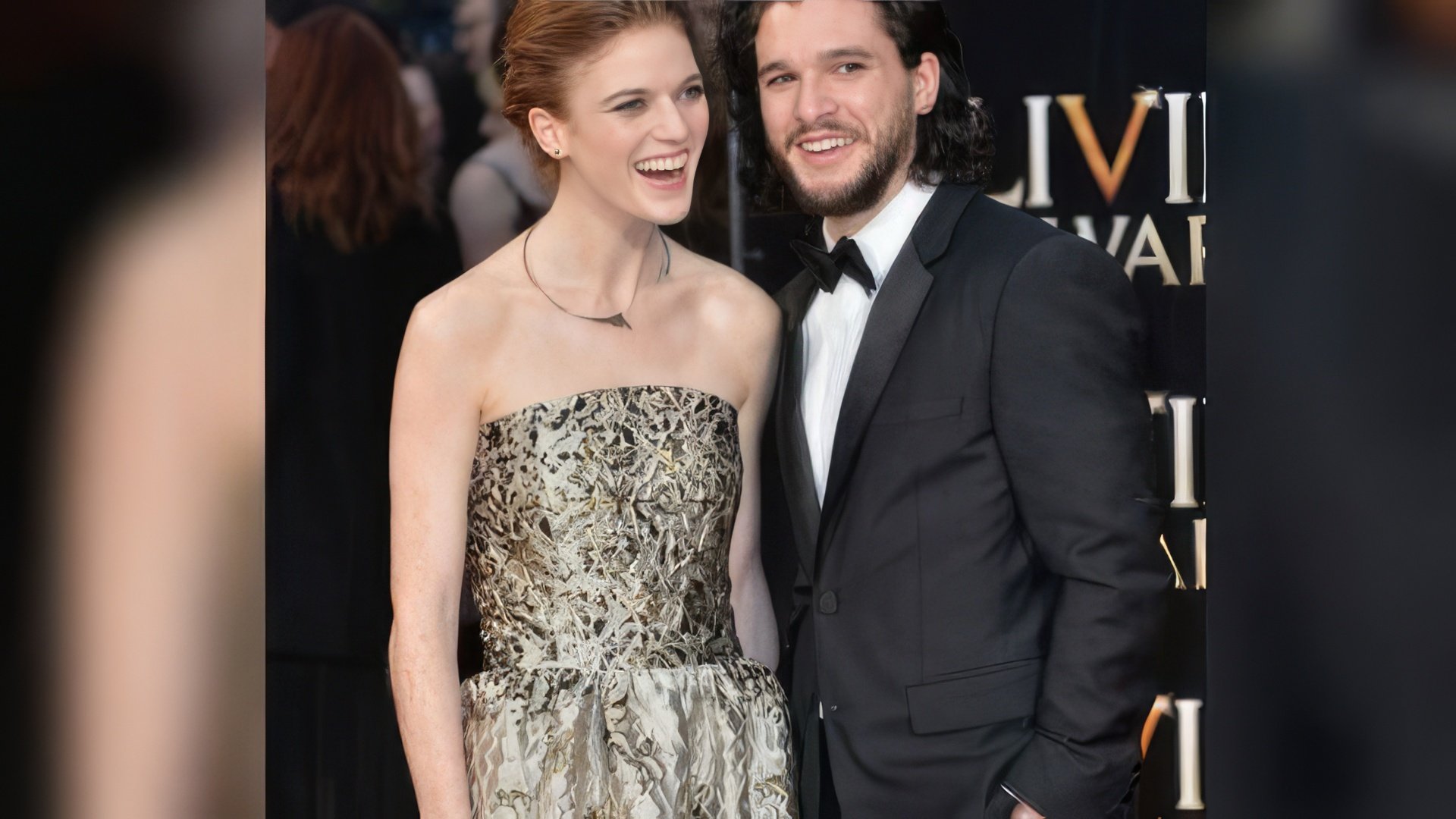 En abril de 2016, Rose Leslie y Kit Harington se anunciaron como pareja