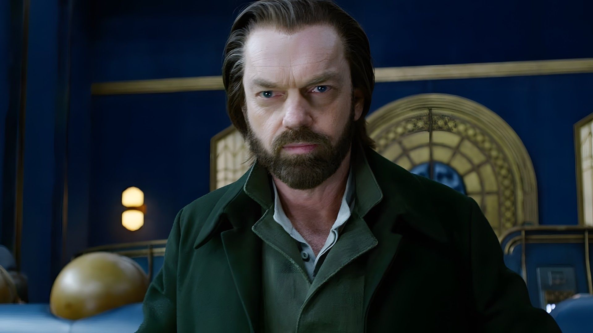 Hugo Weaving en Mortal Engines