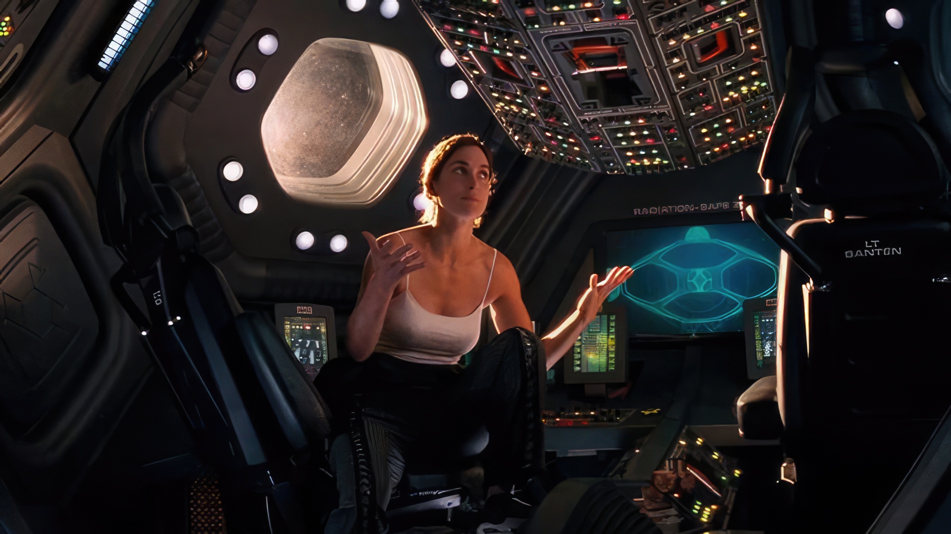 Carrie-Anne Moss en la película 'Red Planet'