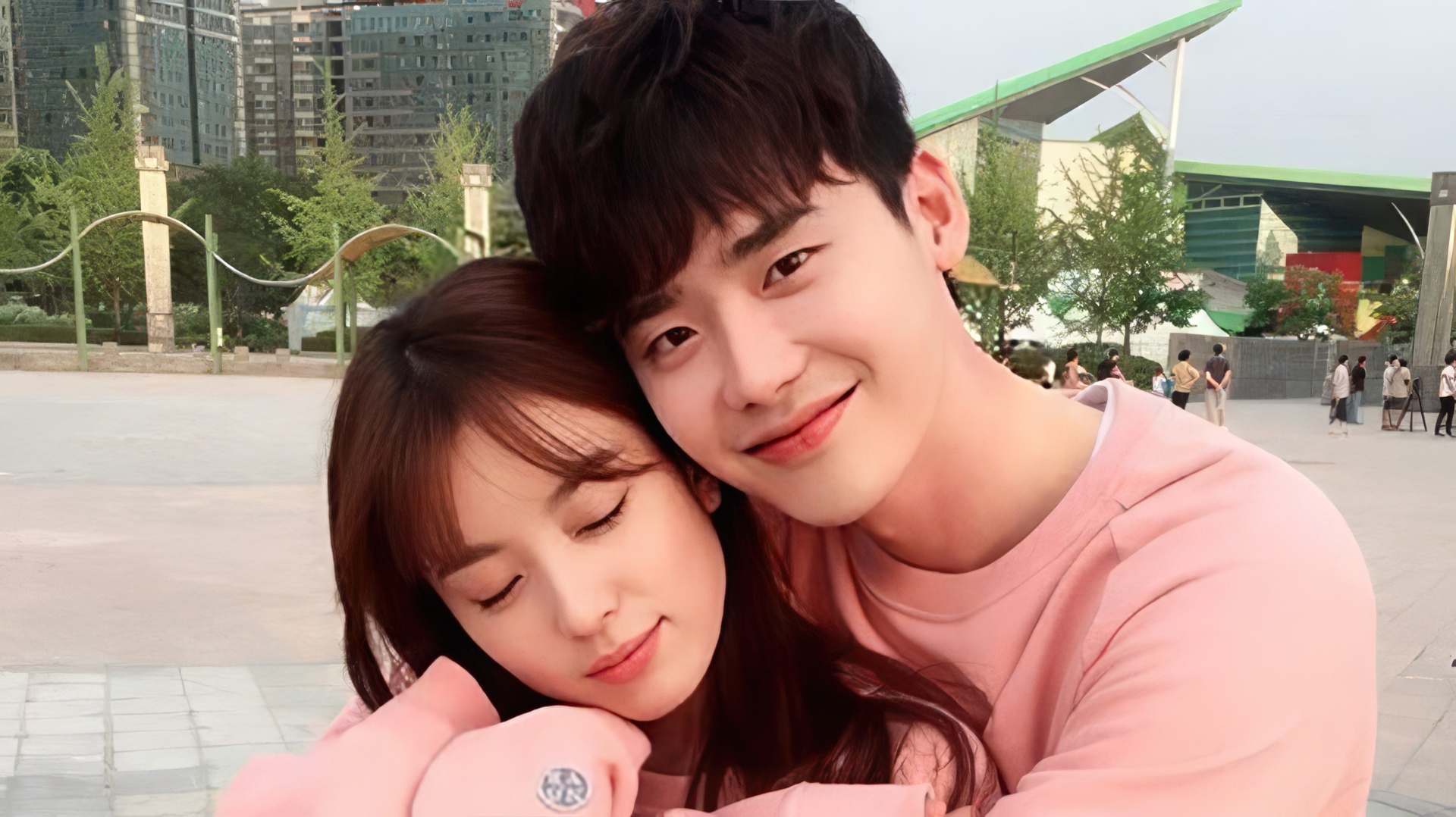 Lee Jong-suk y Han Hyo-joo