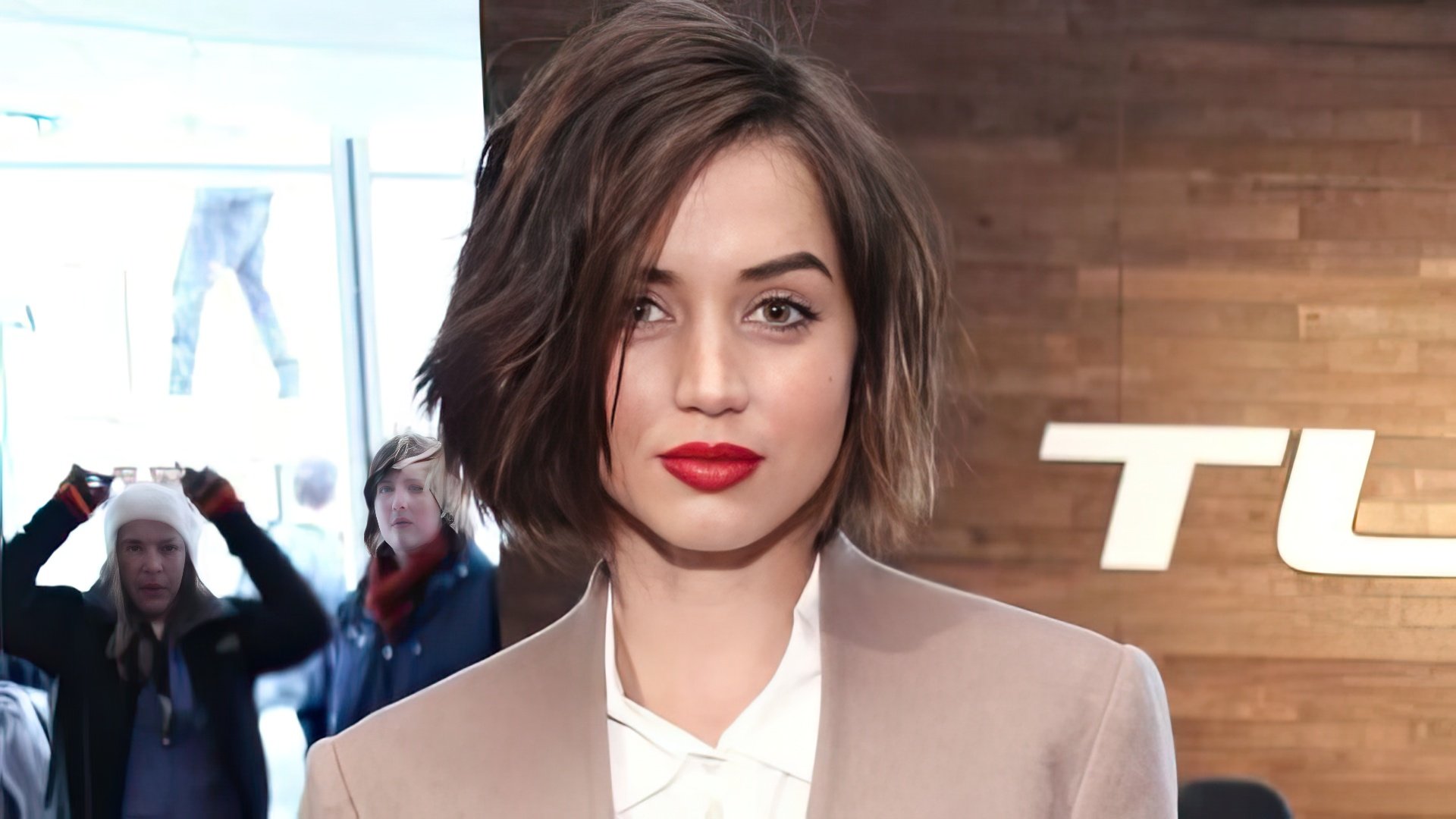 Ana de Armas con un corte de pelo corto