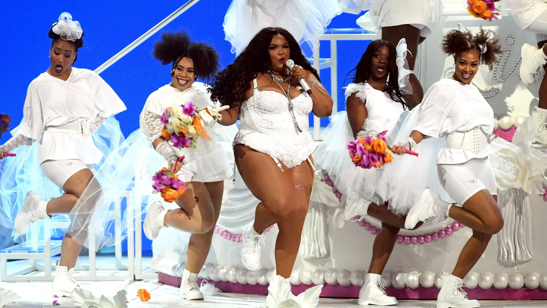 Lizzo fue acusada de gordofobia contra sus bailarinas