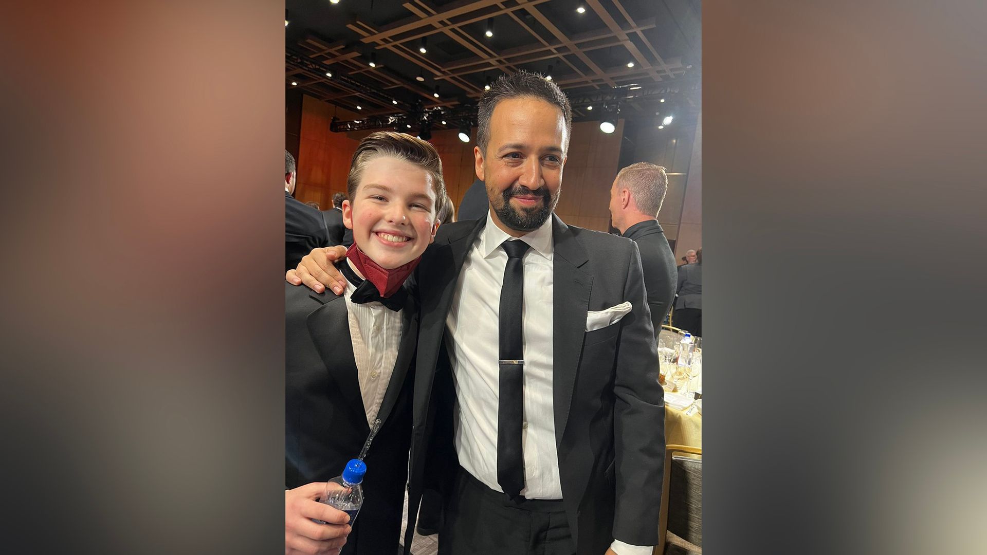 Iain Armitage y Lin-Manuel Miranda