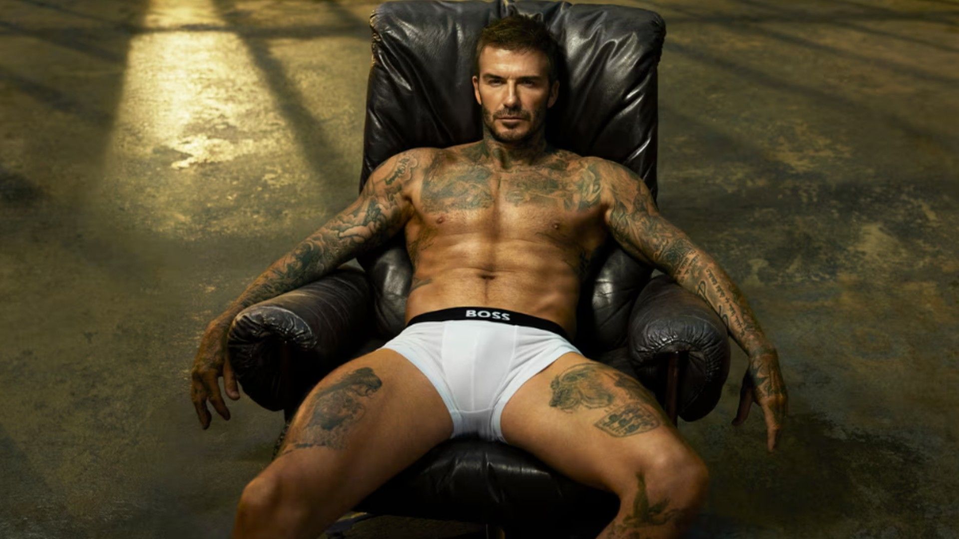 Malditamente caliente: David Beckham posa en ropa interior para Hugo Boss