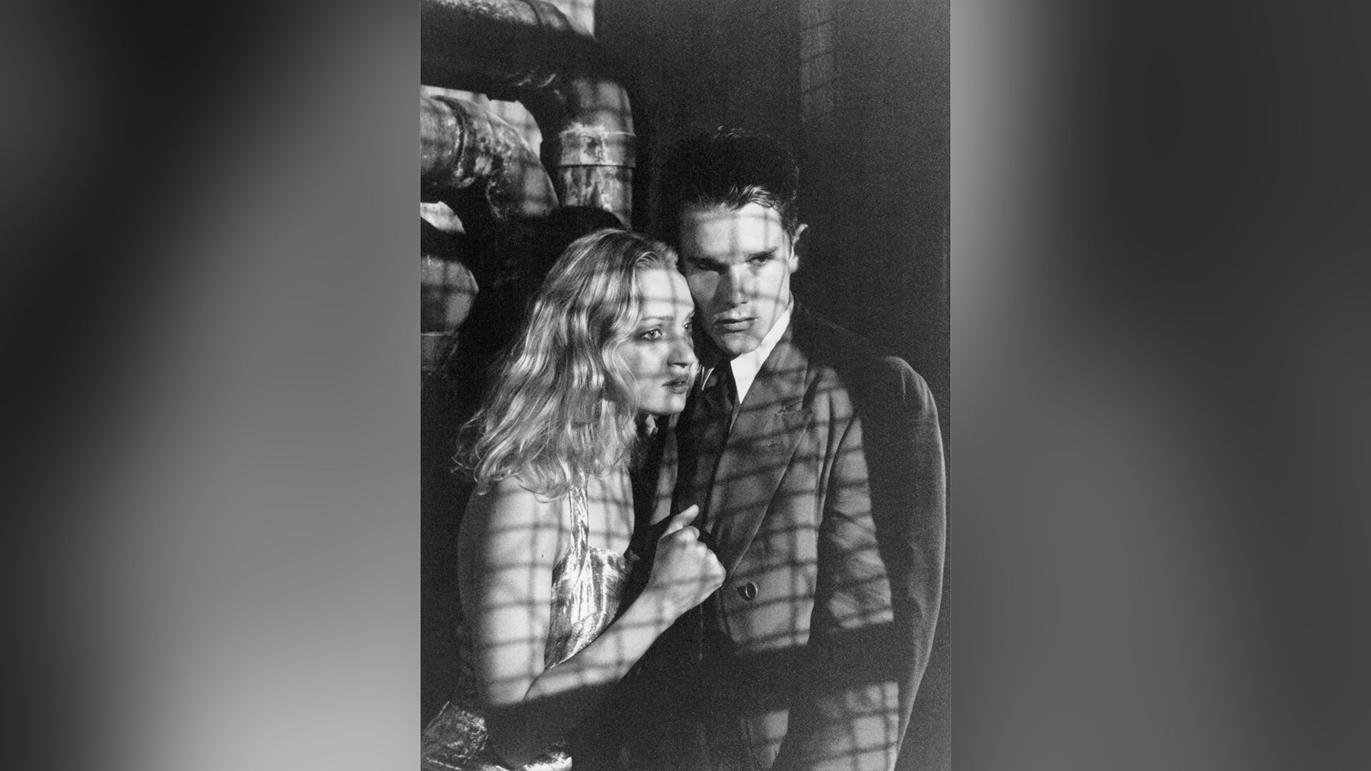Uma Thurman se aferró con miedo a Ethan Hawke en 'Gattaca'
