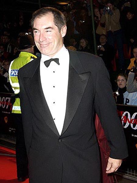 foto de Timothy Dalton 4